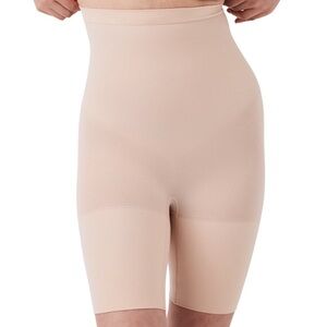 Spanx Shaping Hi Waisted Short